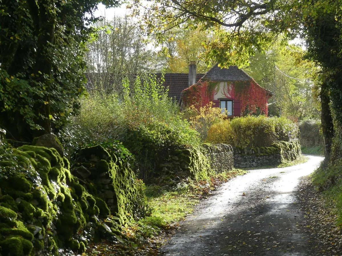 Le Domaine Du Gravier Bed & Breakfast Gramat