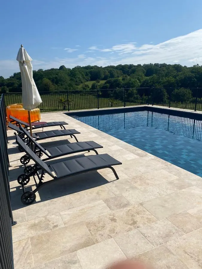 Le Domaine Du Gravier Bed & Breakfast Gramat